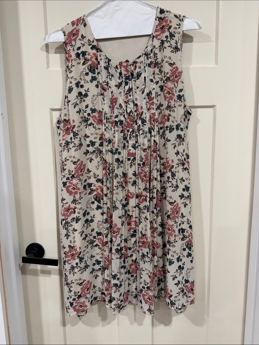 DR2 Cream Sleeveless Floral Pleated Tunic Dress with Pink & Green Print